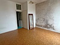 2 Bedroom Townhouse In Ruffec With Courtyard.