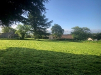 Jolie Maison 2 Chambres et Jardin Clos Et Belles Vues. Près de Civray