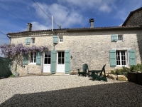 Beautiful 3 Bedroom / 3 Bathroom Character Cottage Close To Verteuil And Aunac
