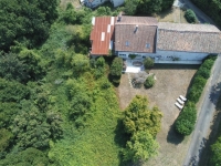 Charmante Maison en Pierre Rénovée dans un Cadre Champêtre et Paisible