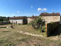 Très Belle Maison Ancienne de 5 Chambres avec Bel Extérieur et Maison à Rénover