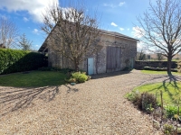 Belle Maison en Pierres 3 Chambres avec Jardin Clos et Dépendances