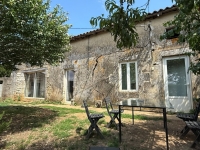 Maison de Champagne A Proximité de Nanteuil-En-Vallée