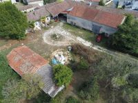 3 Bedroom Farm House (Renovations To Finish) With Large Gardens and Dream Workshop