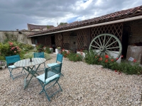 Beautiful Village House, Lovely Exterior And GîtePotential