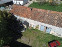 Grand Maison Avec 4 Chambres Et Dépendances A Côté de Ruffec