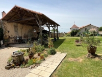 Gorgeous Farmhouse With Beautiful Living Space And Walled Garden