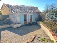 Belle Maison en Pierres 3 Chambres avec Jardin Clos et Dépendances