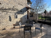 Charmant Maison De Village Avec 3 Chambres, Cour et Atelier