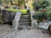 17th Century Unique "Relais De Poste" Offering 4 Bedrooms And Heaps Of Character