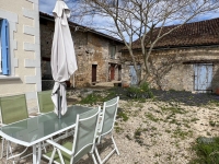 Farmhouse with 4 Bedrooms, Outbuildings, 3 Acres and Swimming Pool