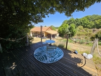 Superbe Maison de Caractère avec 2 Chambres Entre Champagne Mouton et Saint-Laurent-de-Céris
