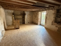 Majestic Riverside Stone Property On 3 Acres