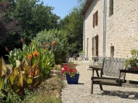 Majestic Riverside Stone Property On 3 Acres