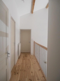 Belle Maison Avec 2 Granges Et Un Beau Jardin