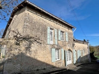 17th Century Unique "Relais De Poste" Offering 4 Bedrooms And Heaps Of Character