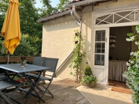 Belle Maison de 4 Chambres dans le Pittoresque Village de Nanteuil-en-Vallée