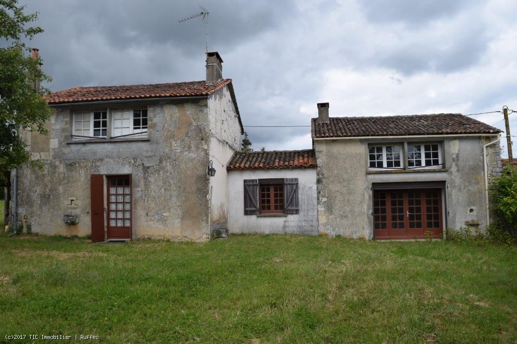 good range of houses and outbuildings to develop 5min from ruffec good houses pictures