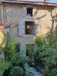 4 Bedroom Character House in Verteuil-Sur-Charente. Garden With Chateau Views