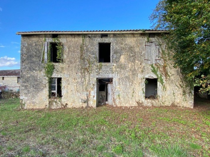 Maison A Rénover Entièrement