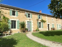 Superb Detached Country House in Nanteuil en Vallée