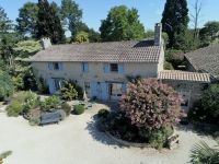 Magnifique Propriété avec son Jardin digne des plus Grands Paysagistes