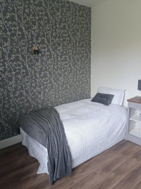 Beautiful Bungalow With A Basement and Views, Near Commerce