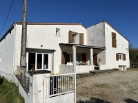 5-Bedroom Family House with Large Enclosed Garden