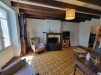 Belle Maison en Pierres avec Grand Jardin