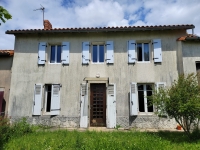 Belle Maison en Pierres avec Grand Jardin