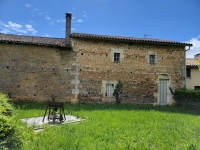 Belle Maison en Pierres avec Grand Jardin