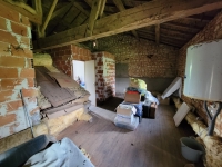 Belle Maison en Pierres avec Grand Jardin