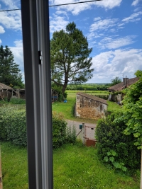 Belle Maison en Pierres avec Grand Jardin