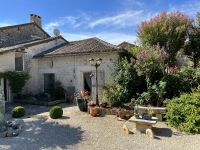 Magnifique Propriété avec son Jardin digne des plus Grands Paysagistes