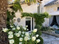 Magnifique Propriété avec son Jardin digne des plus Grands Paysagistes