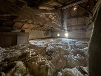 Superbe Maison Avec Gite, 5 Chambres et 6645m2 de Terrain