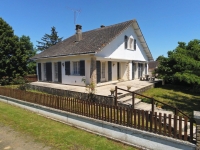 Beau Pavillon between Ruffec and Sauzé-Vaussais