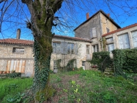 Town House with Garden, Garage & Outbuildings