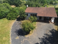 Detached Bungalow In A Quiet Hamlet 2kms To Champagne Mouton