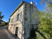 Charmant Maison De Village Avec 3 Chambres, Cour et Atelier