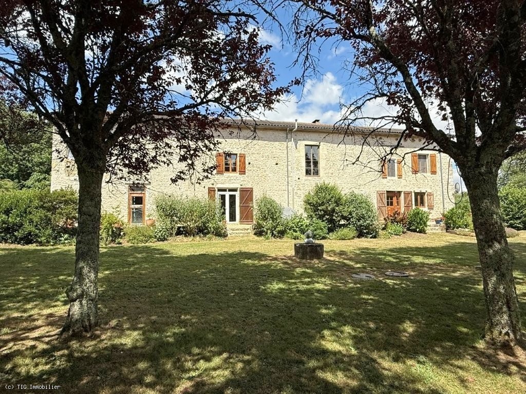 Majestic Riverside Stone Property On 3 Acres