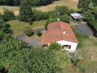Detached Bungalow In A Quiet Hamlet 2kms To Champagne Mouton
