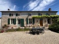 Fabulous 3 Bedroom Character Property With Gorgeous Gardens Leading Towards The River