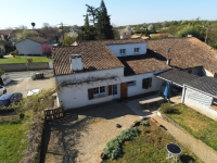 5-Bedroom Family House with Large Enclosed Garden