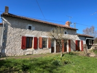 Country House with Outbuildings 5 Minutes from Civray