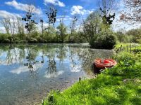 Beautiful House On The Edge Of The River Charente - Rare Property And Fisherman's Dream!