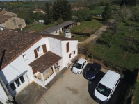 5-Bedroom Family House with Large Enclosed Garden