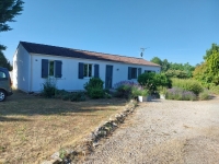 Lovely Bungalow on a Large Plot of Land with No Overlooking Neighbours