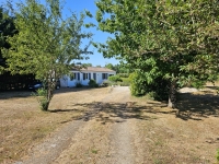 Lovely Bungalow on a Large Plot of Land with No Overlooking Neighbours