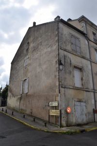 Building With Ground Floor Offices And Potential for Apartment Above- In The Town Centre Of Ruffec